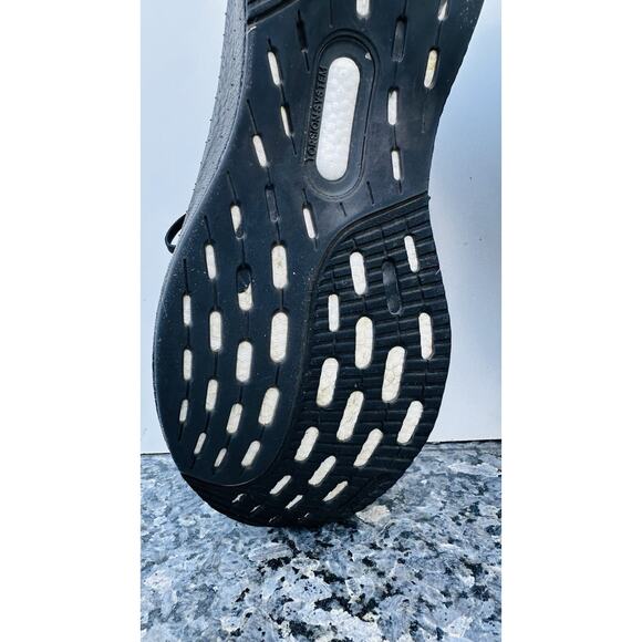 Adidas Ultraboost 5X Running Shoes Mens Size 13 Triple Black Sneakers JH7244 main image 11